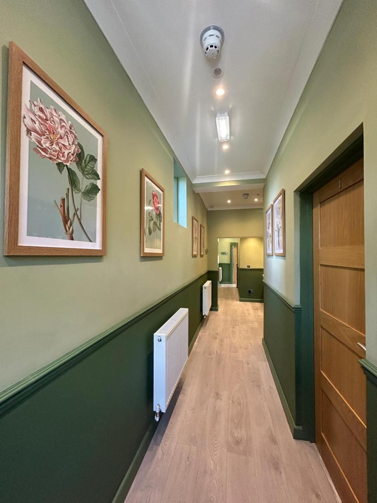Hamilton Court Hotel Hoole Честер Екстер'єр фото