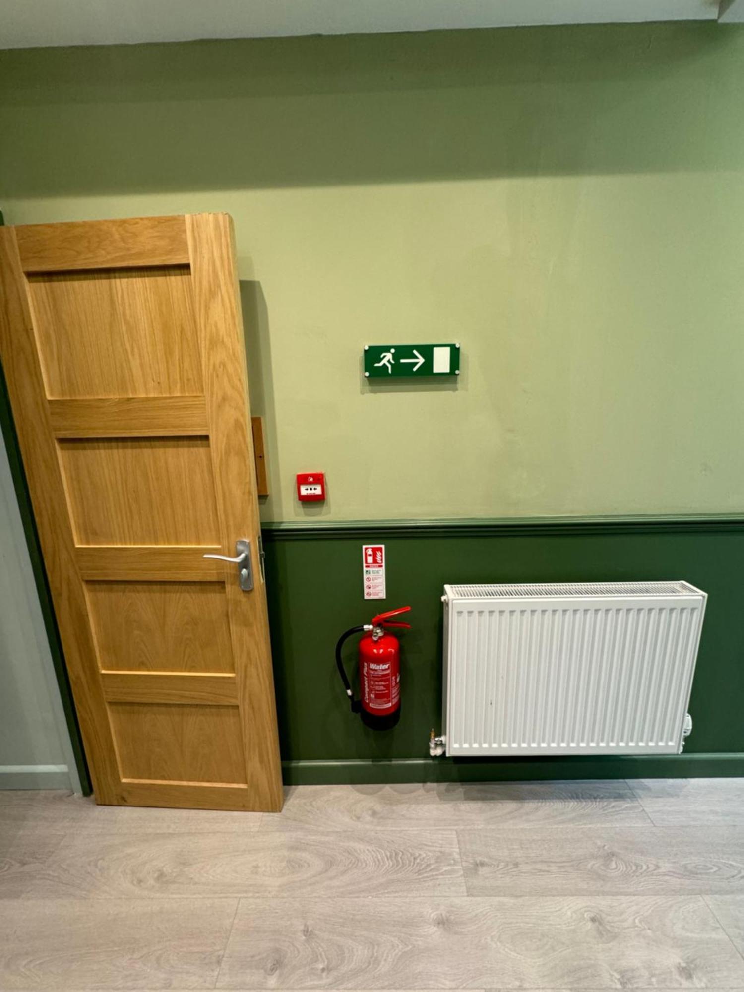 Hamilton Court Hotel Hoole Честер Екстер'єр фото